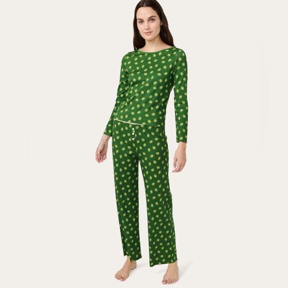 Cozyland Other - NWT Cozyland Ellie pajama set in kiwi